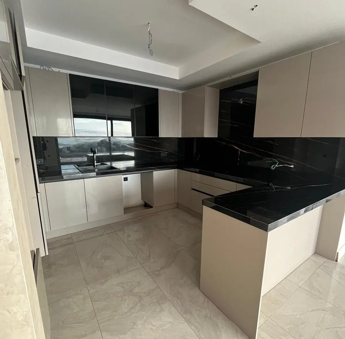 Fitted kitchen